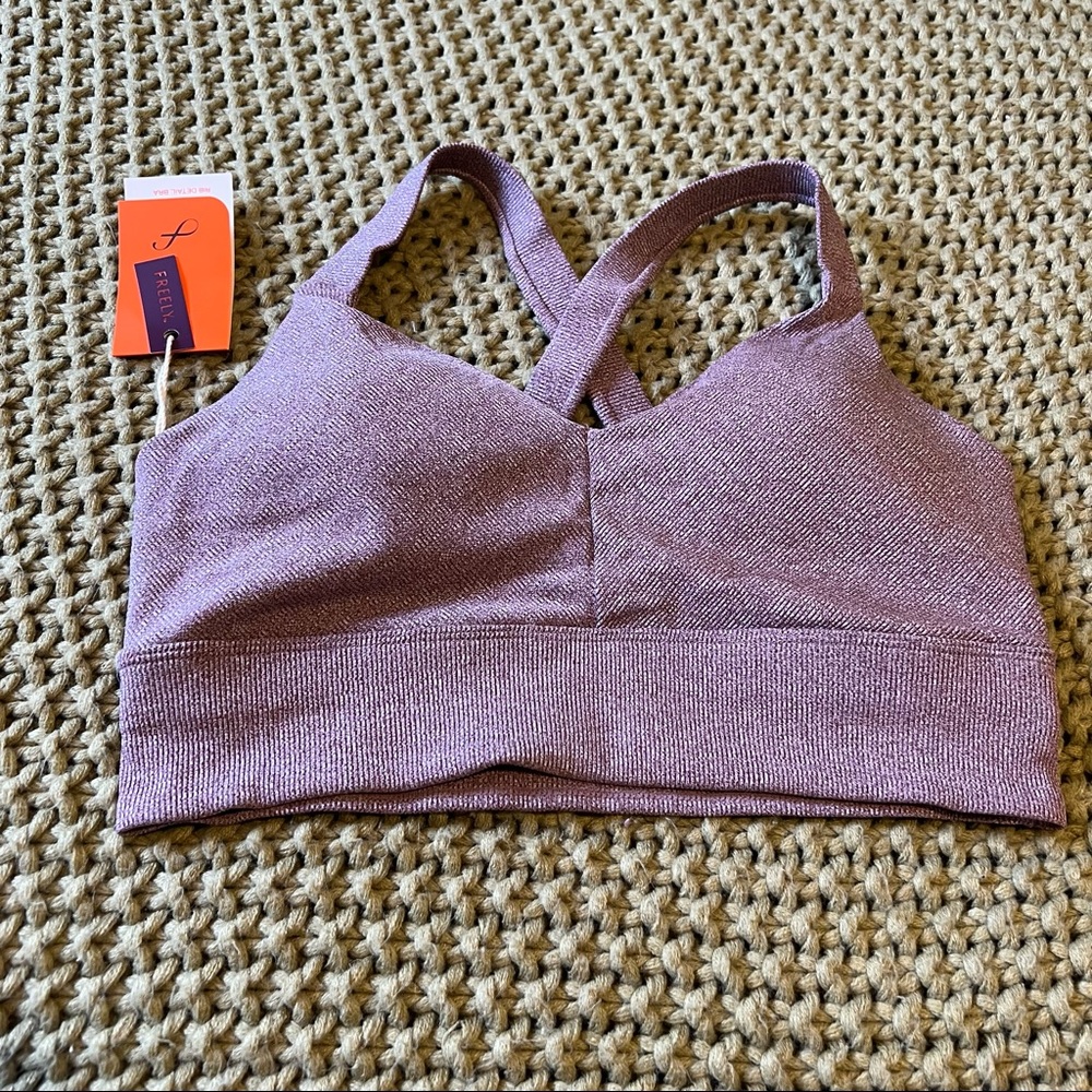 Ribbed Sports Bra